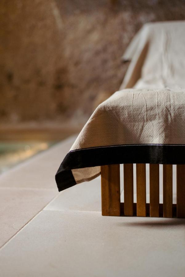 Le Carasse Boutique Hotel Mola di Bari Esterno foto