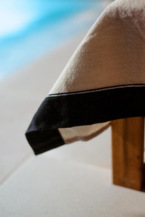 Le Carasse Boutique Hotel Mola di Bari Esterno foto